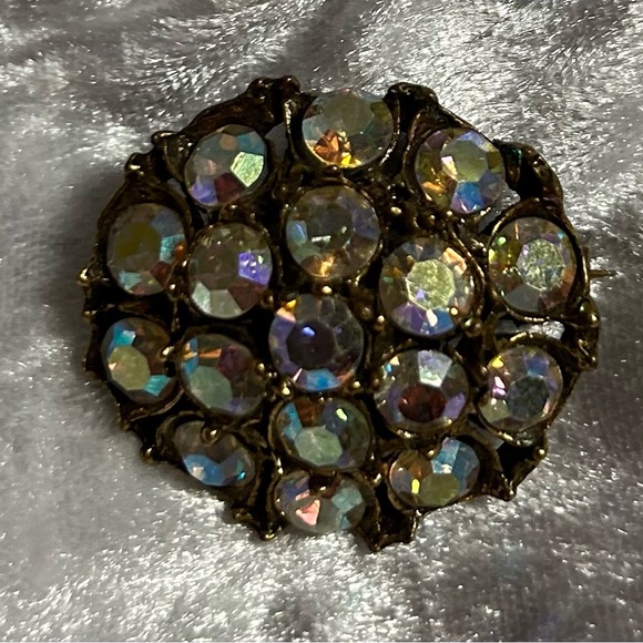1960’s~ Sparkling Aurora Borealis Cluster Circle Brooch/Pin - Picture 11 of 12